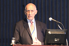特別講演1:Leslie Z. Benet 先生<br>「Predicting human liver toxicity using in vitro measures: Can past failures lead to future success?」